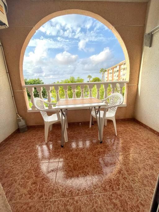 Апартаменти Casa Di Mateo With Garden View And Swimming Pool Торрев'єха Екстер'єр фото