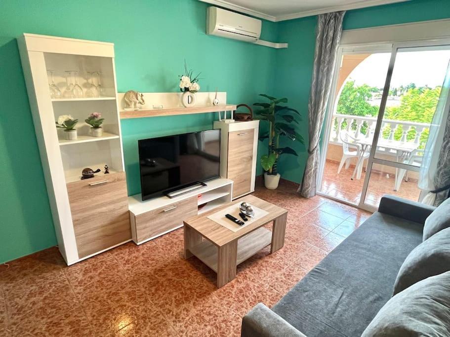 Апартаменти Casa Di Mateo With Garden View And Swimming Pool Торрев'єха Екстер'єр фото