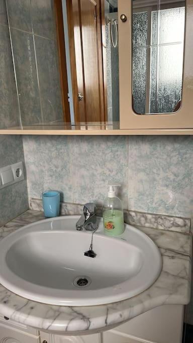 Апартаменти Casa Di Mateo With Garden View And Swimming Pool Торрев'єха Екстер'єр фото